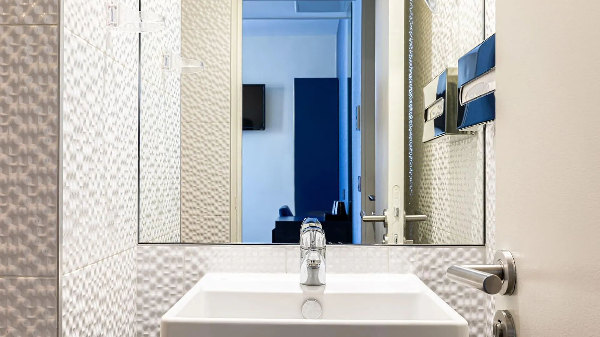 Trianon Gare De Lyon Hotel