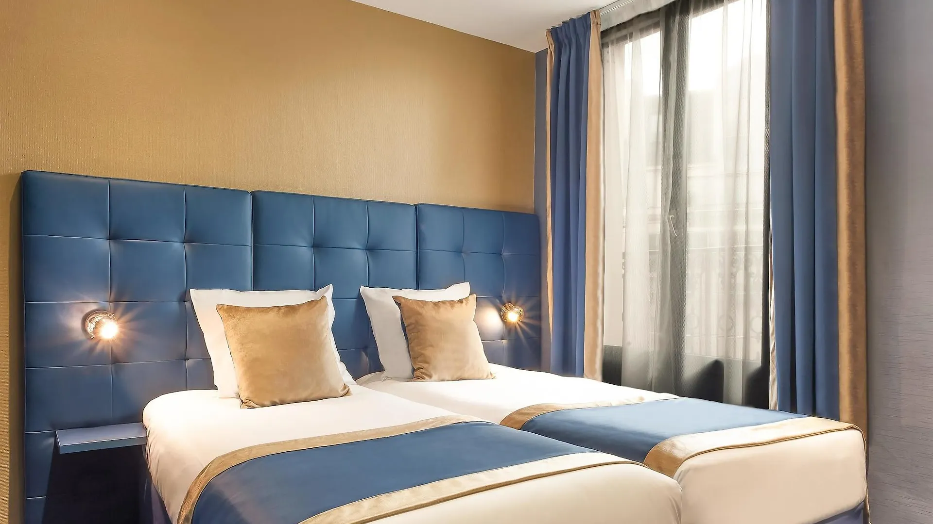 Trianon Gare De Lyon Paris