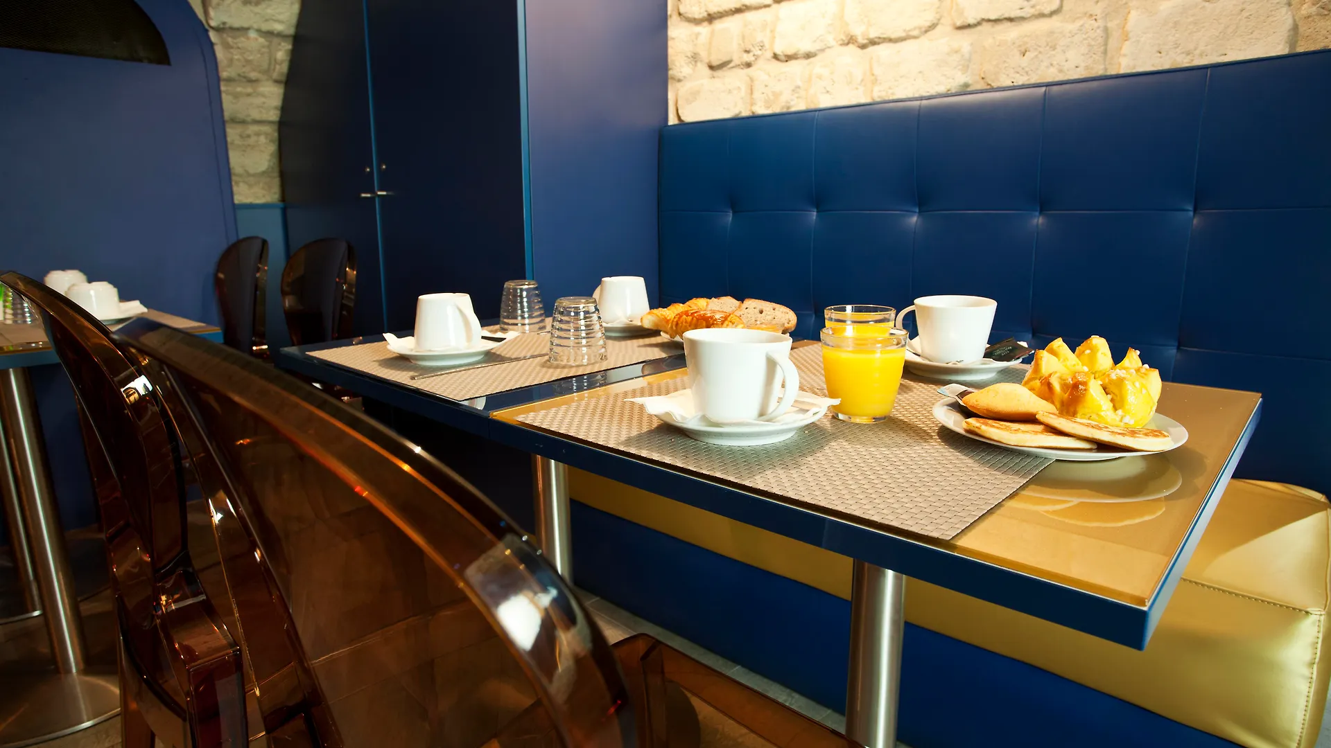 Trianon Gare De Lyon Hotel