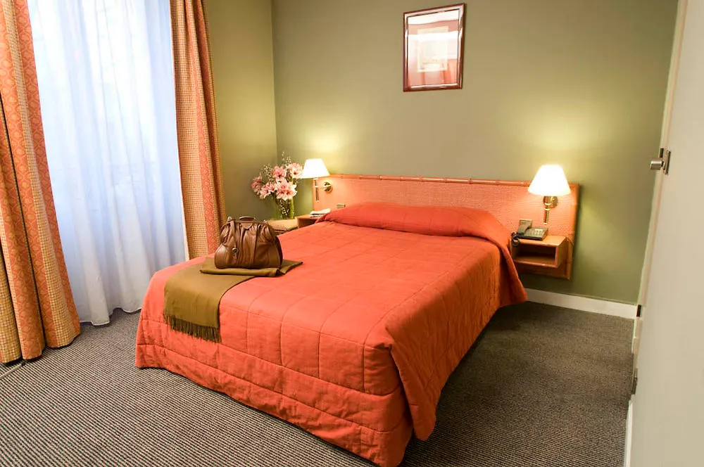 Trianon Gare De Lyon Hotel